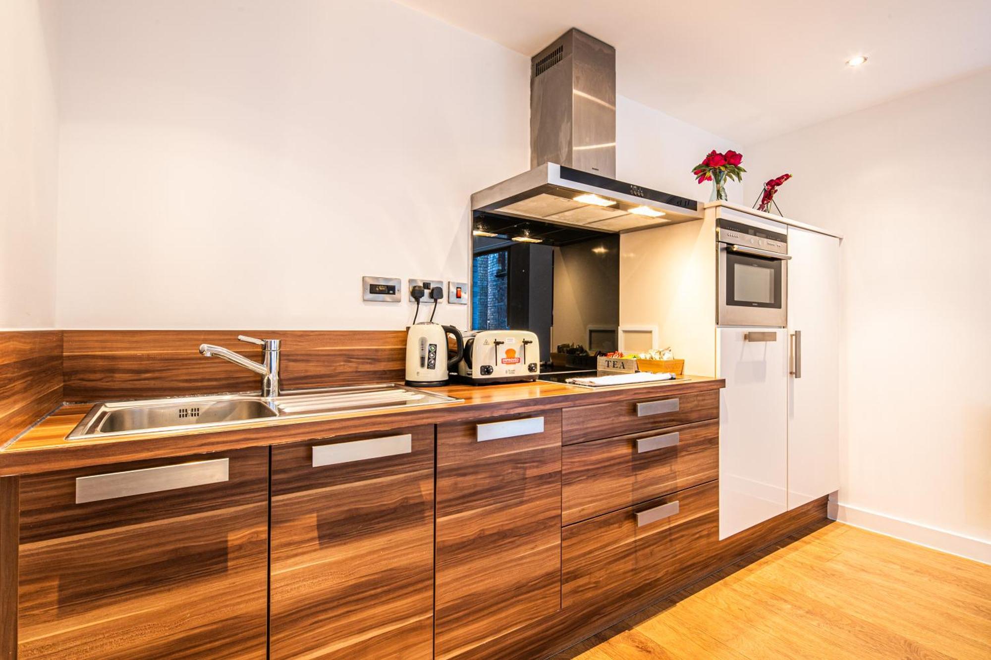 Stylish 2 Bed Apt 18 - City Centre, Free Parking, Espresso Machine & Netflix - Hosted By Stay Host Save Sheffield Luaran gambar
